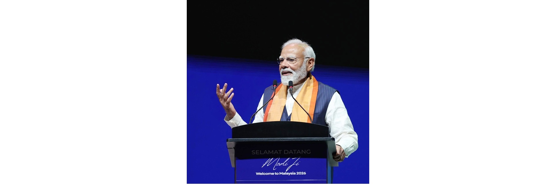 प्रधानमंत्री मलेशिया के कुआलालंपुर में आयोजित भारतीय समुदाय के कार्यक्रम को संबोधित कर रहे हैं।