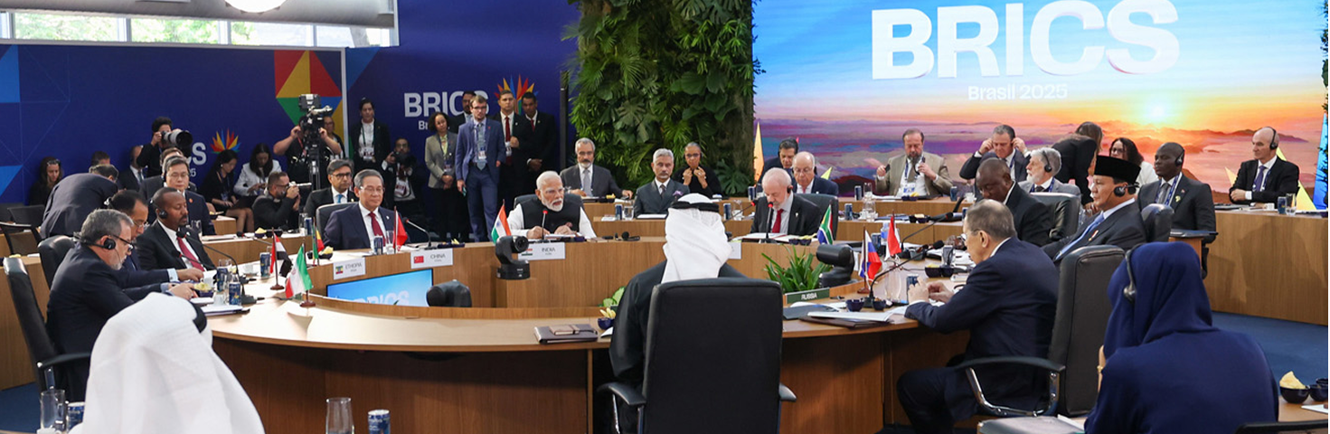 PM addressing the session on ‘Peace and Security and Reform of Global Governance’ in BRICS Summit at Rio de Janeiro, in Brazil